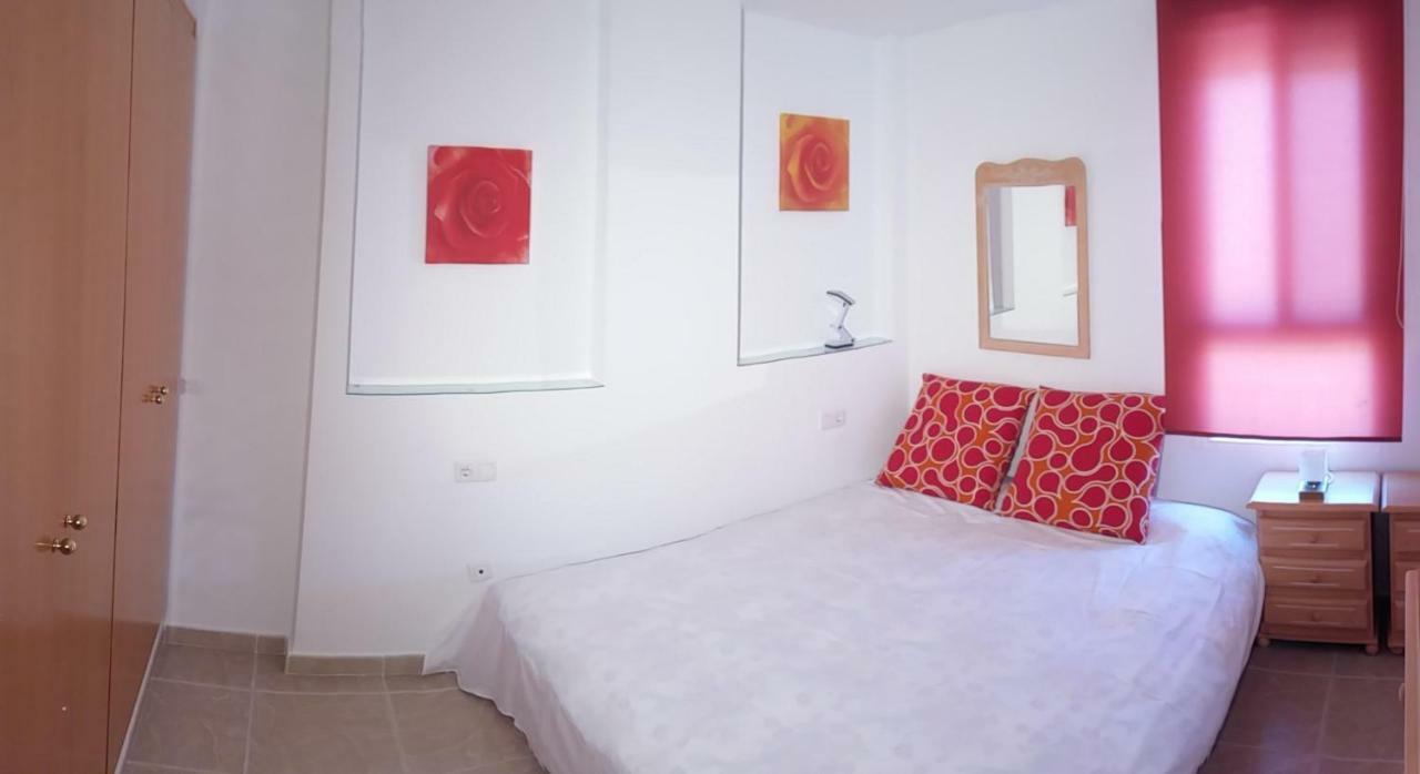 Apart. En Calpe A 150M. De La Playa Exterior photo
