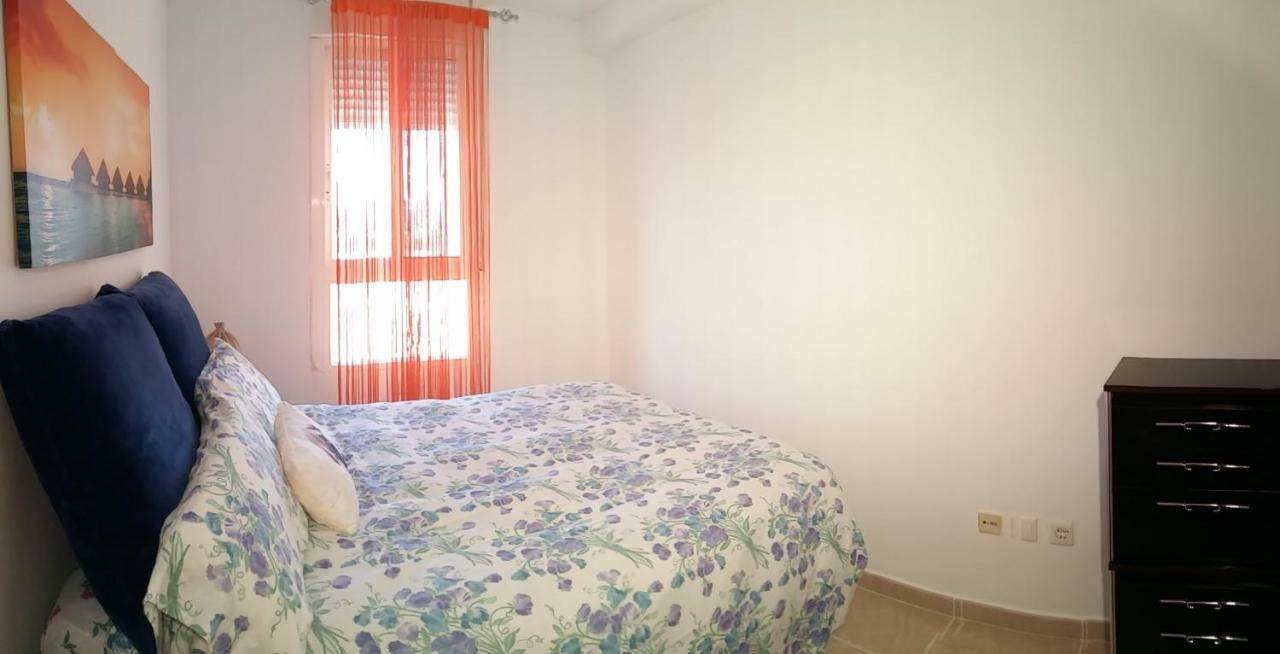 Apart. En Calpe A 150M. De La Playa Exterior photo